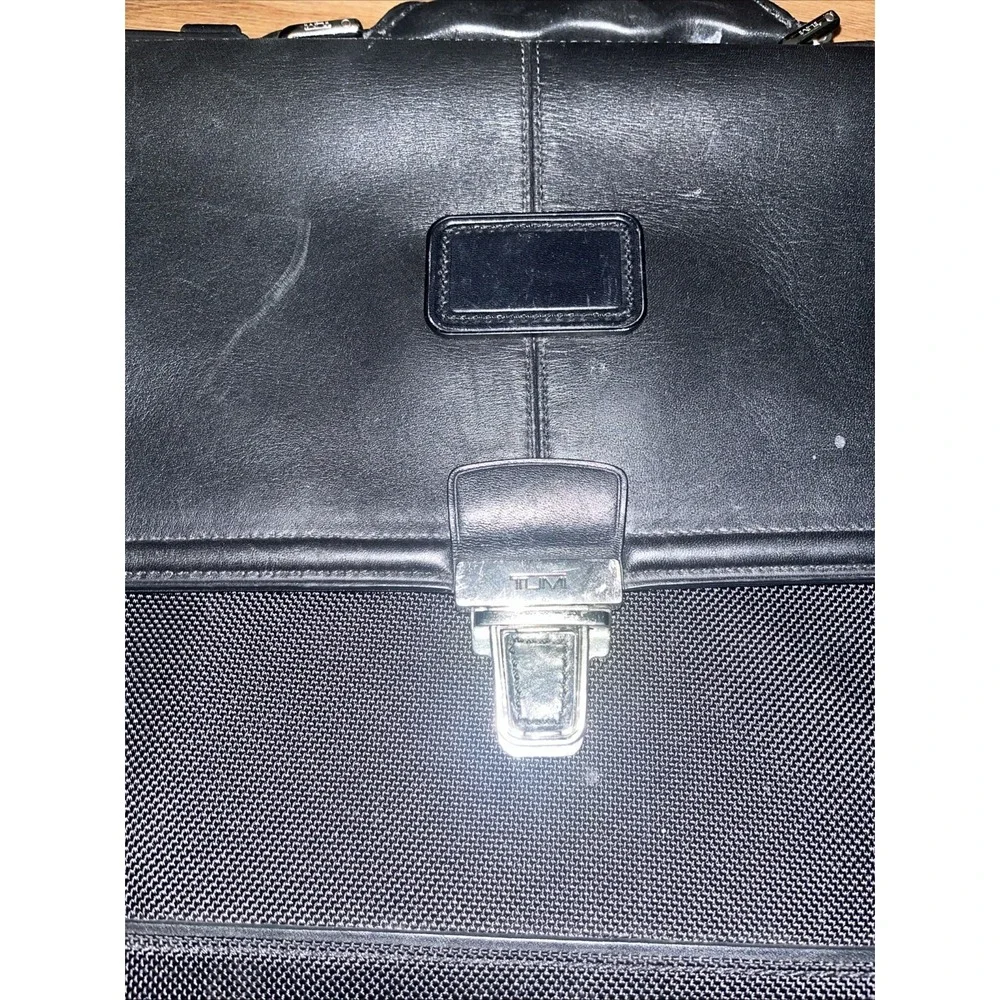 TUMI Bedford Thornbrook Document Brief Bag Business Bag Briefcase 29232D